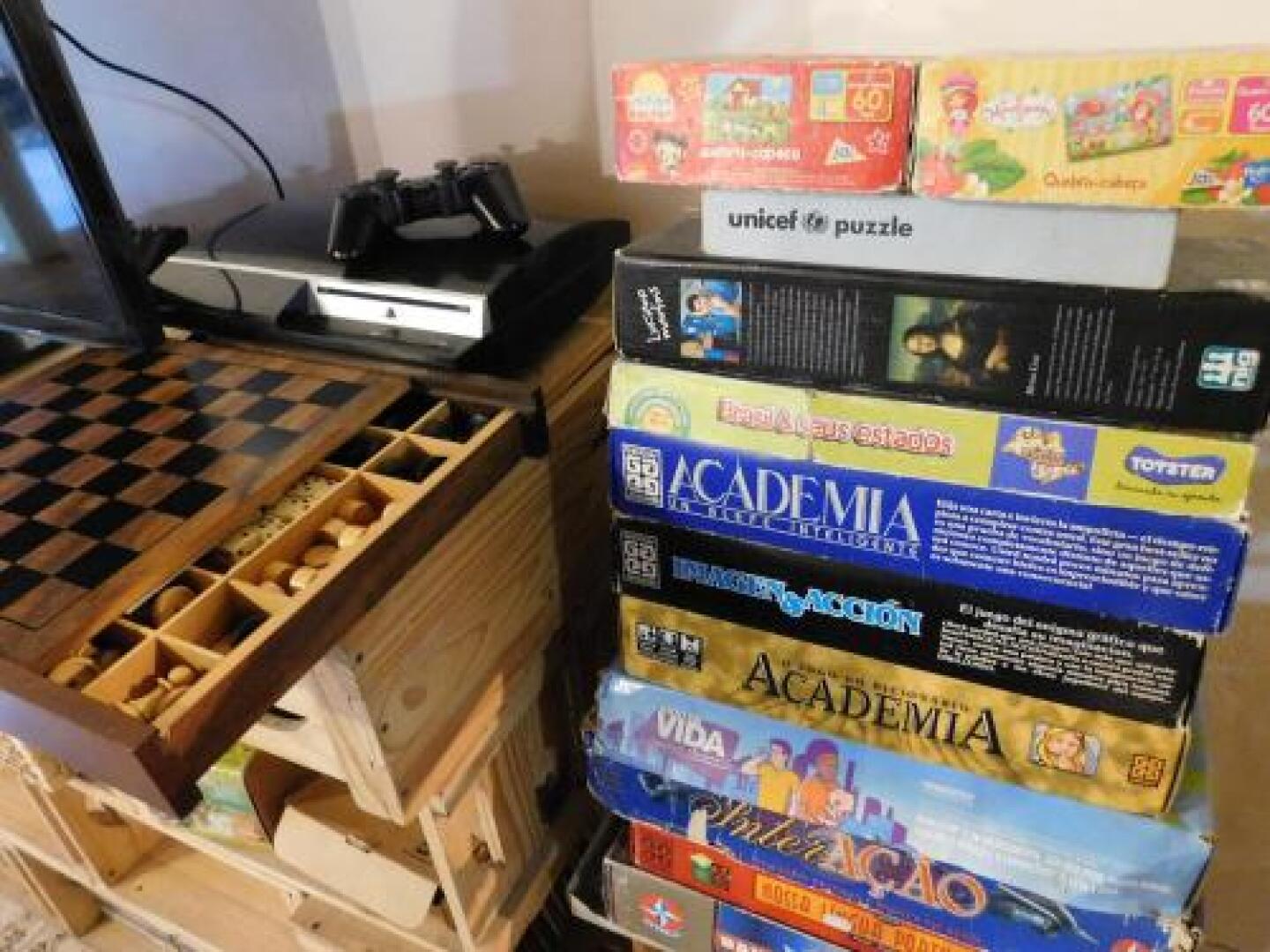 Na Praia Family Hostel & Coworking