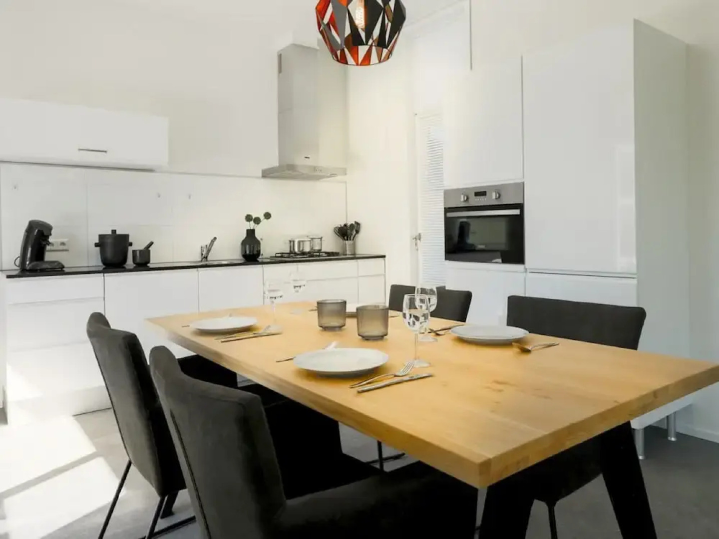 Modern Holiday Home With a Deco Fireplace