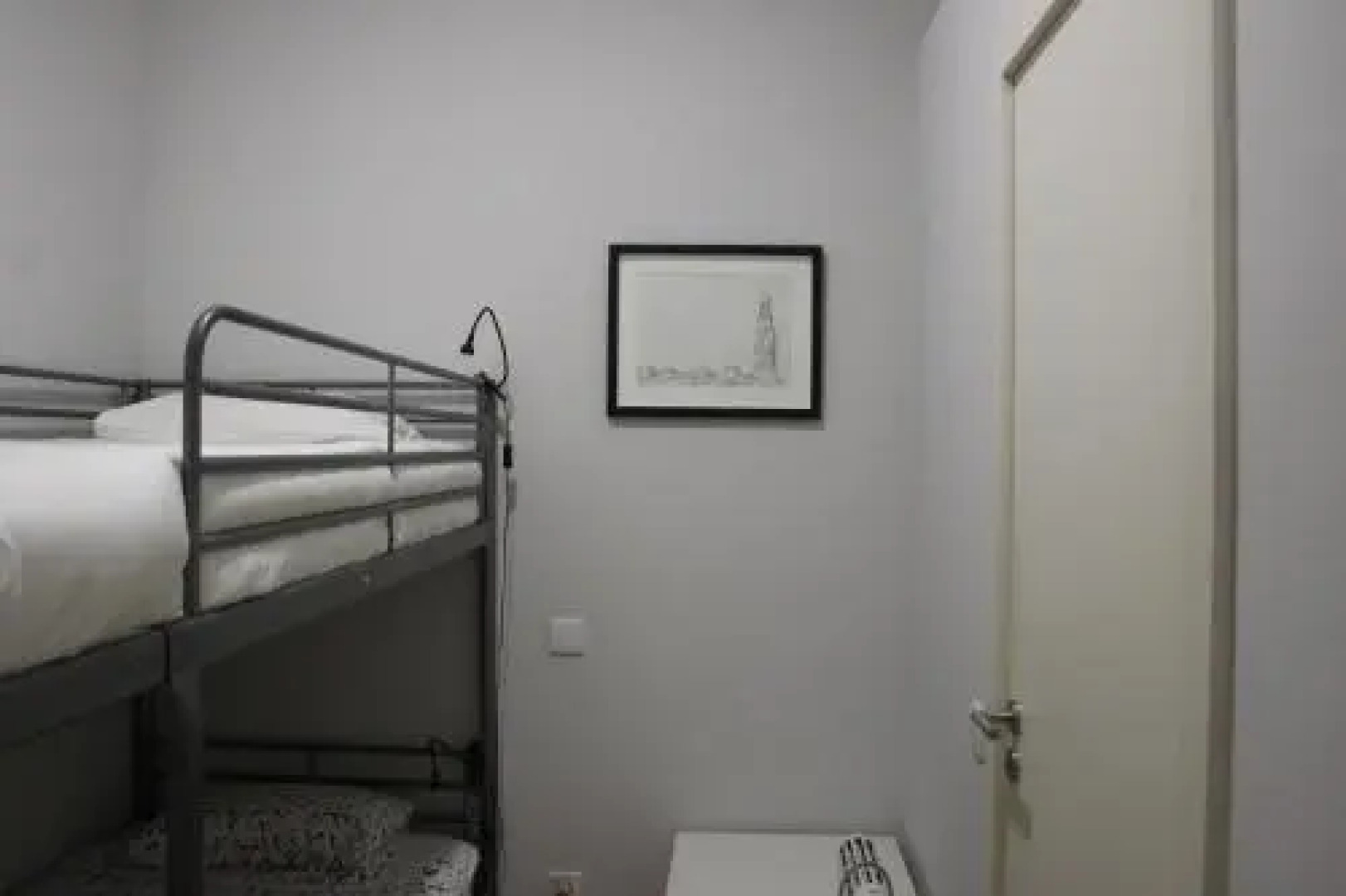 Practical and Comfortable Apartment with Garden