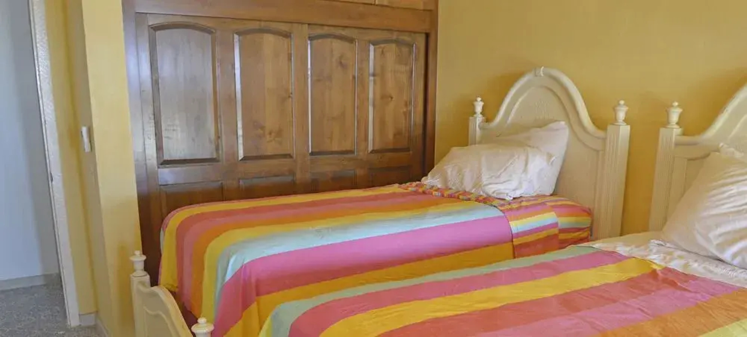 Casita de Carolina by RedAwning