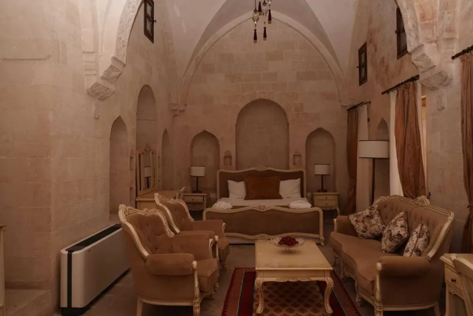 Artuklu Universitesi Sahtana Konagi