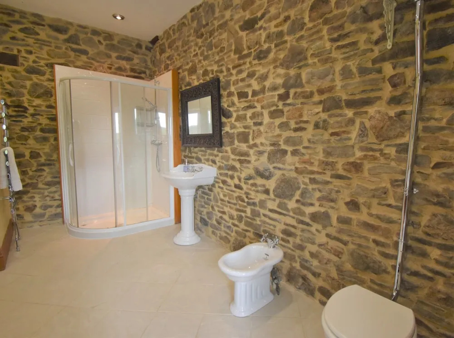 Stunning 6-bed House With Huge Garden on Dartmoor