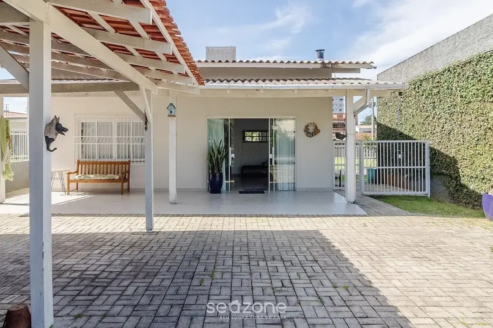 5BR House w/ Gourmet Area 400m From Beach Rfi0316