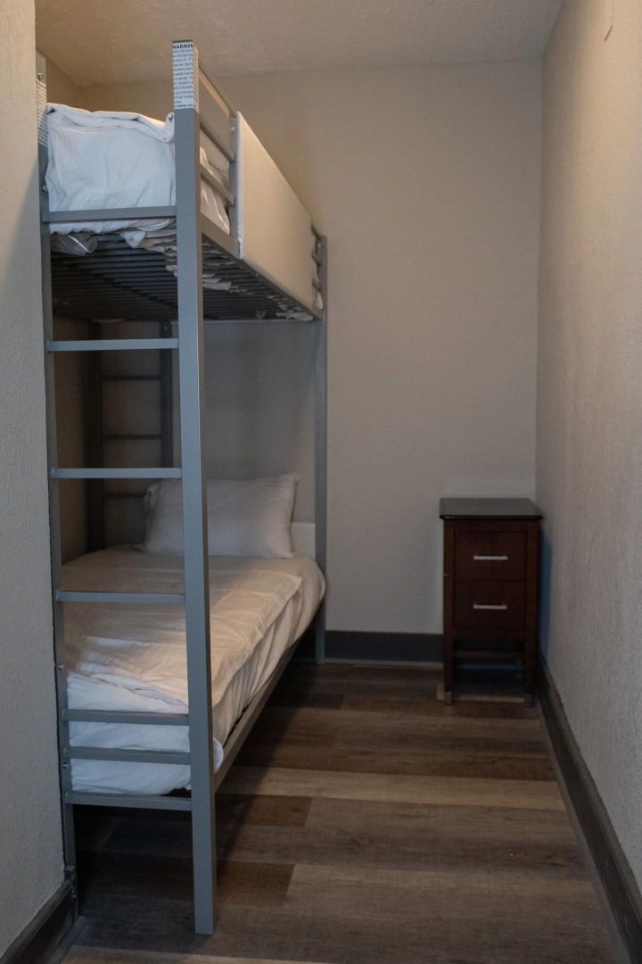 Americas Best Value Inn Dearborn