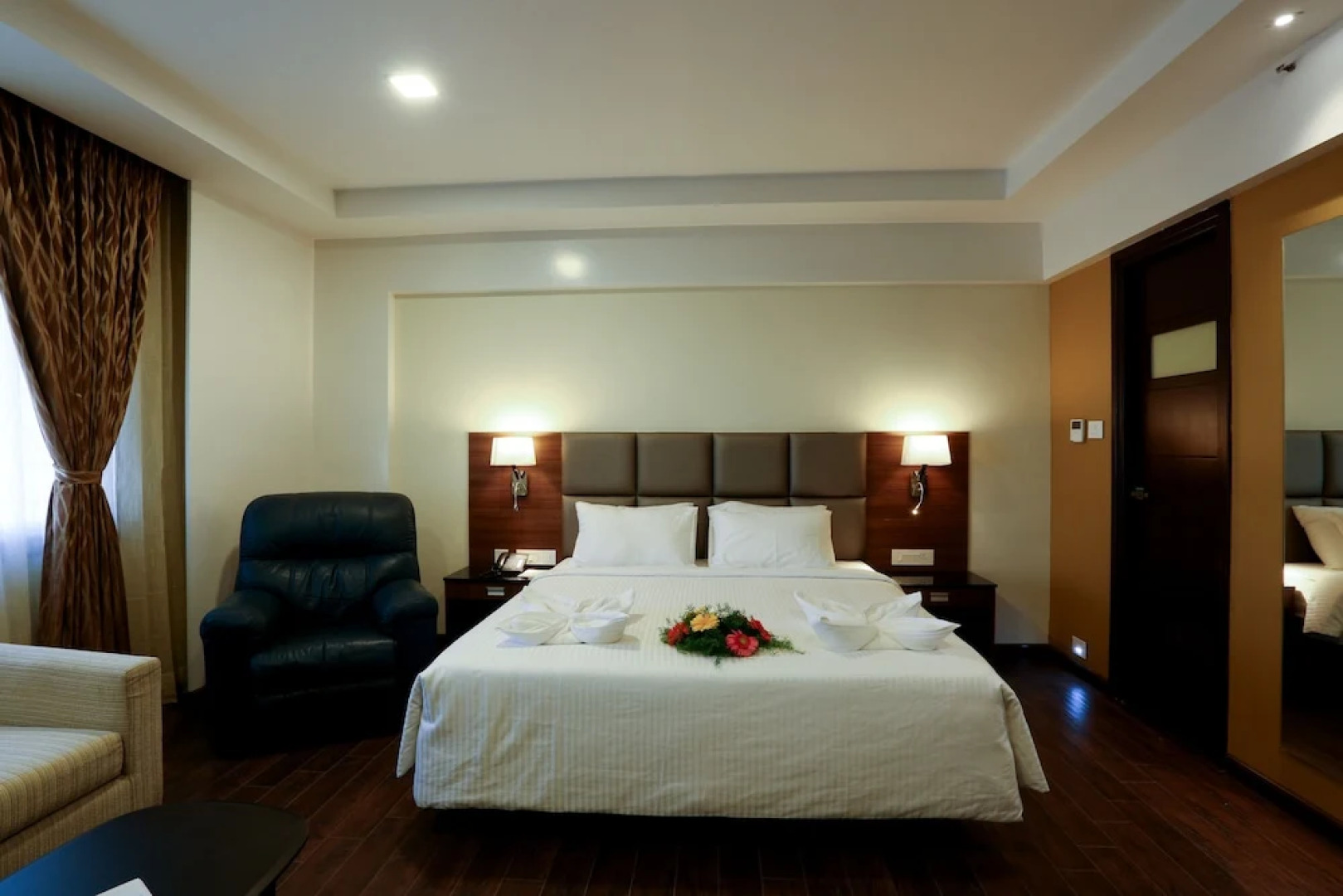 Hotel Seetharam Select