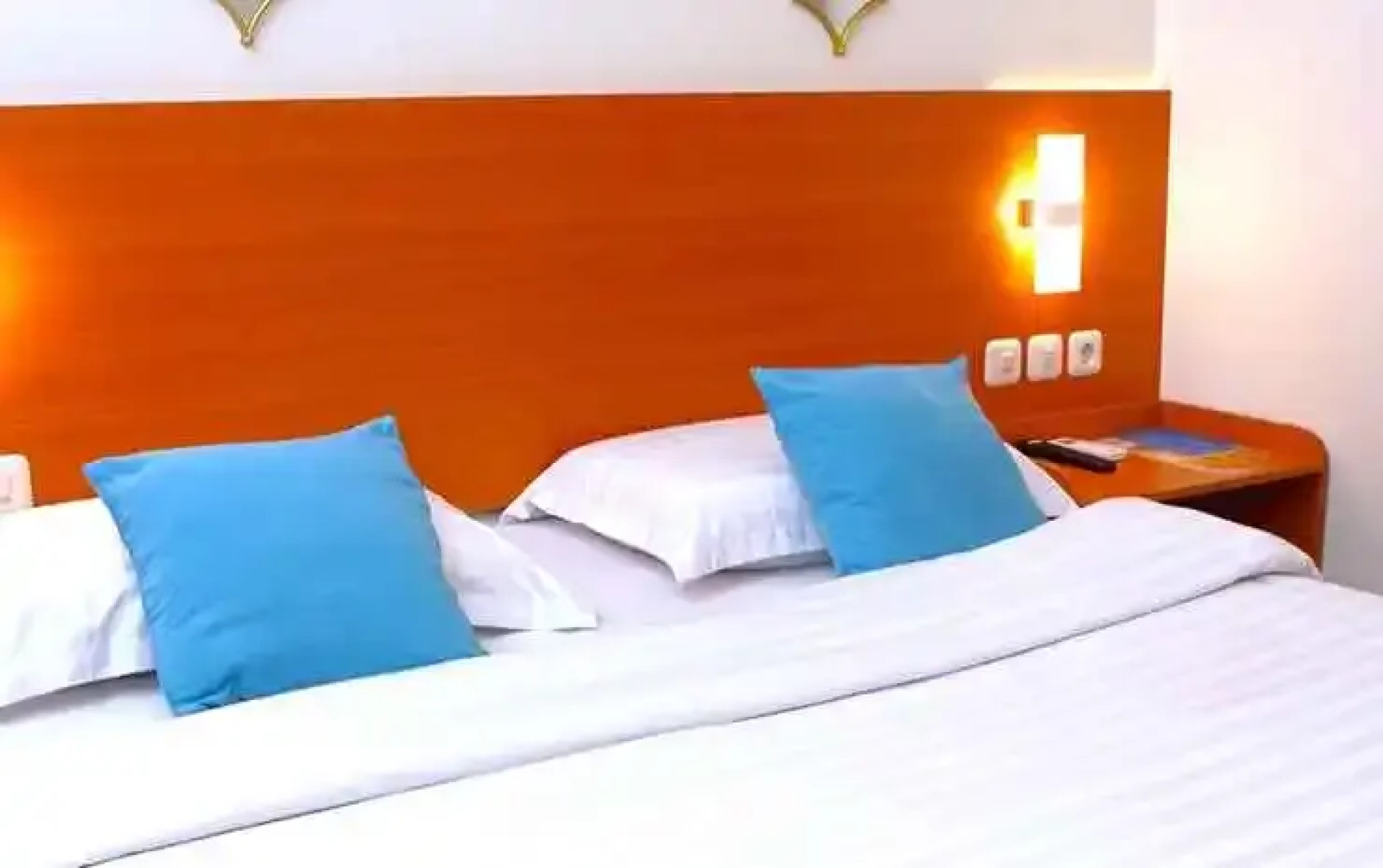 Jazz Room Kampung Inggris Syariah