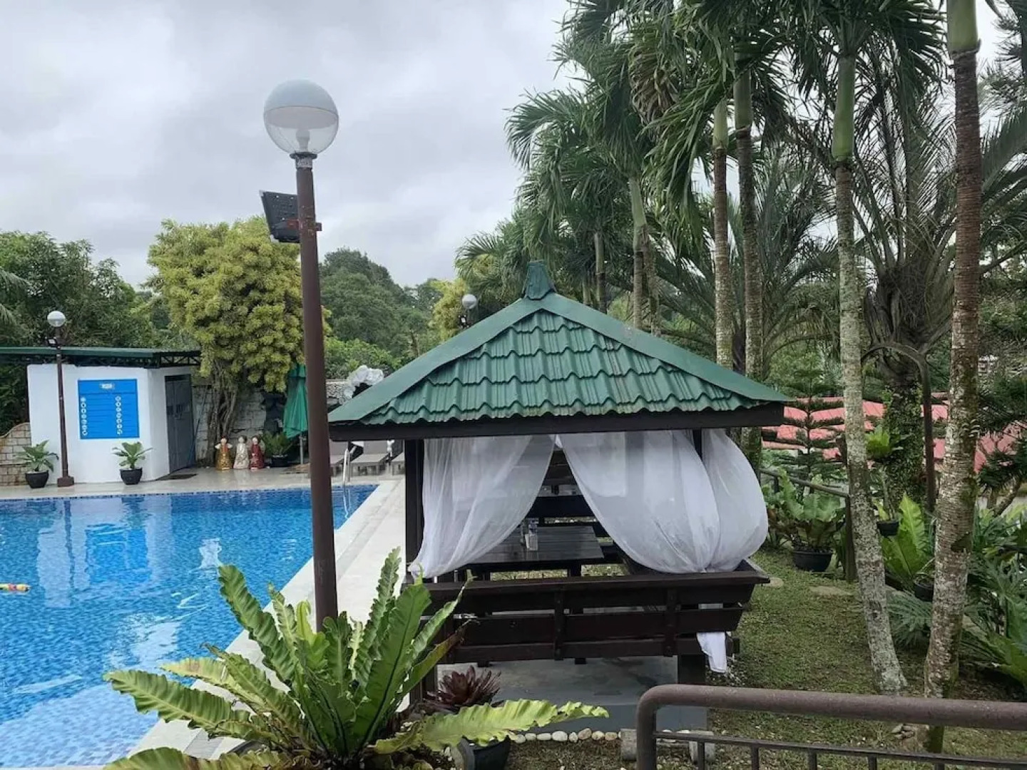 Dwell Family Resort Tagaytay