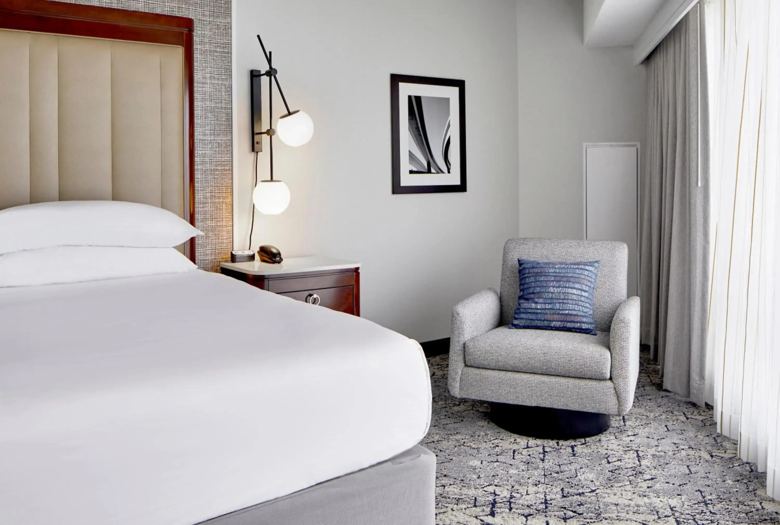 Sheraton Indianapolis Hotel at Keystone Crossing