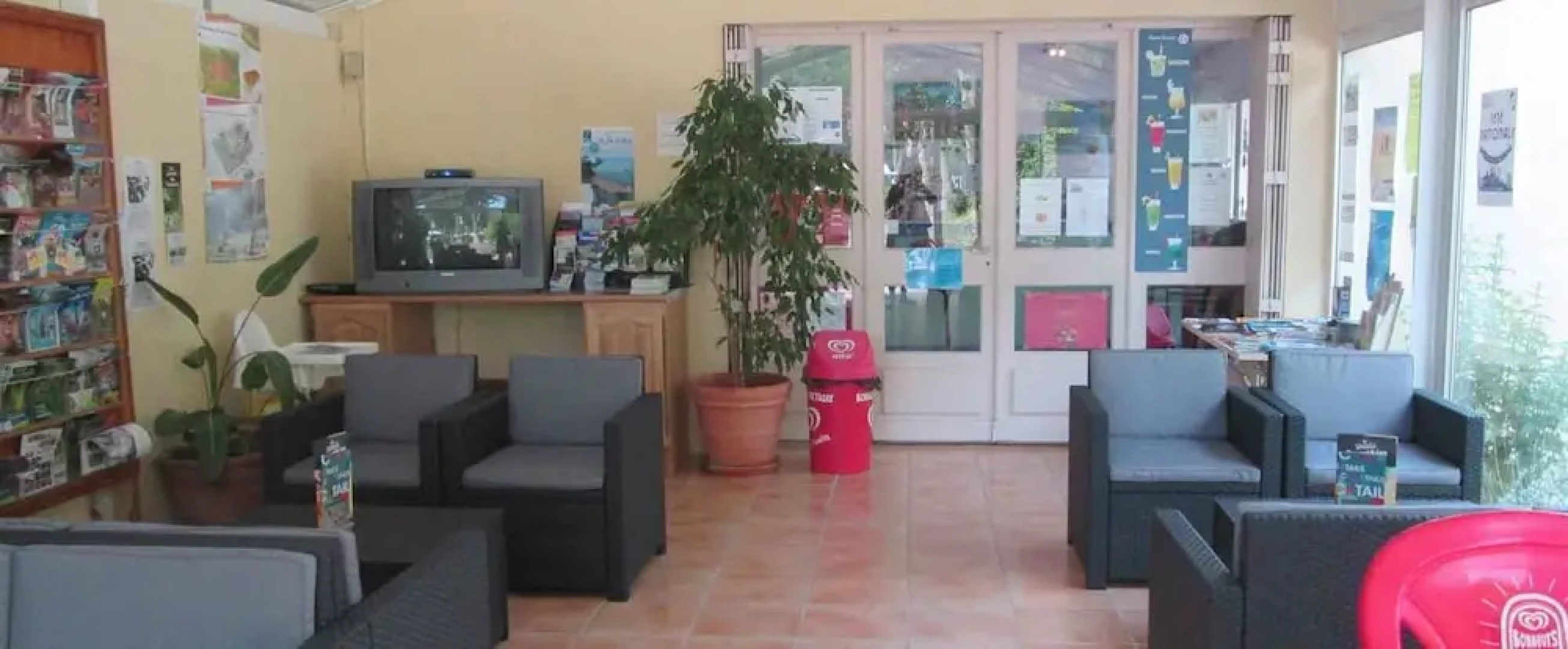 Camping Val De Boutonne