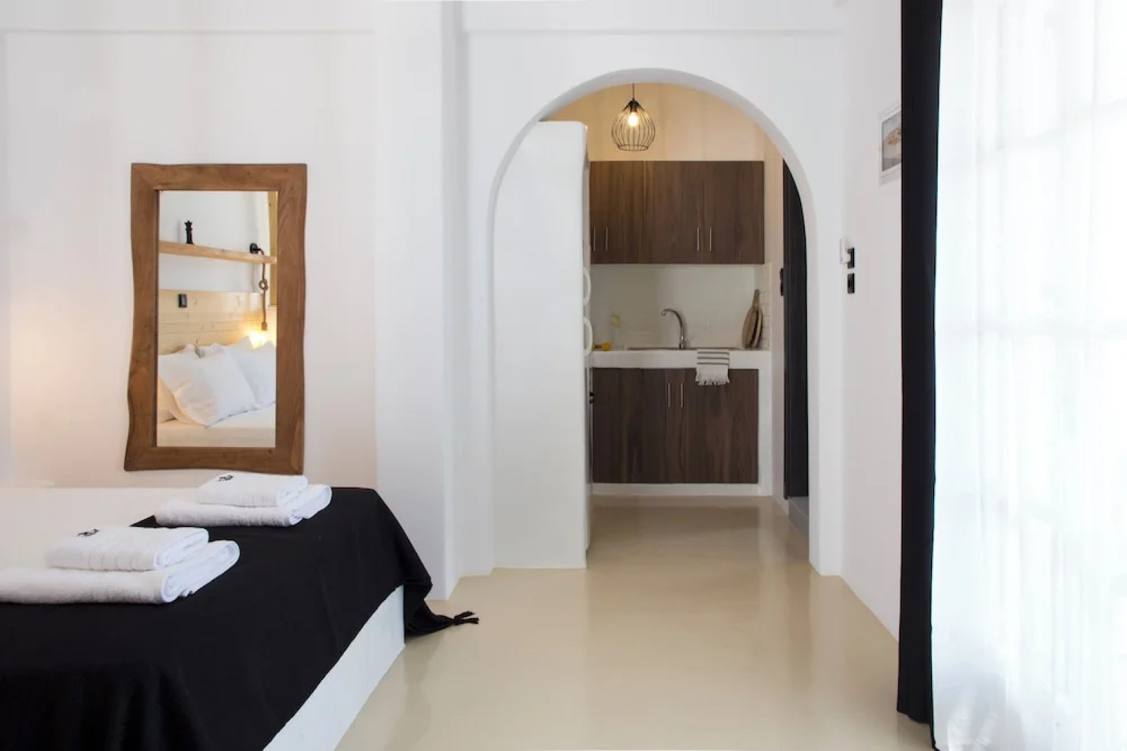 Paros King Luxury Apartments