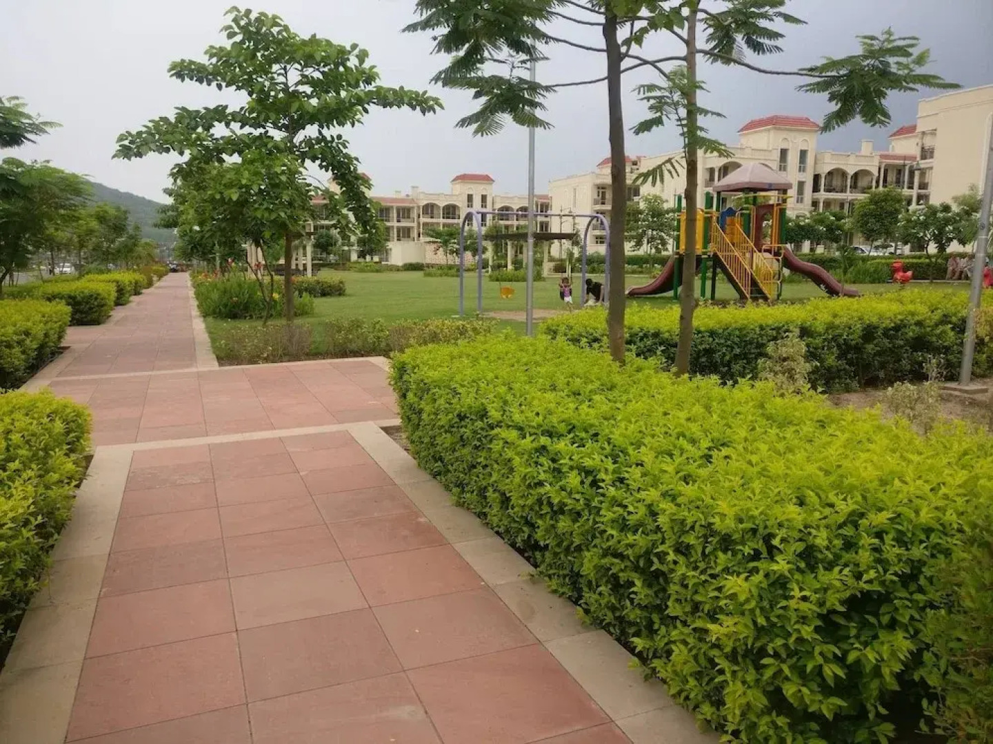 Room in Condo - 'mount View Double-bed' By Aparna Bienvenue !