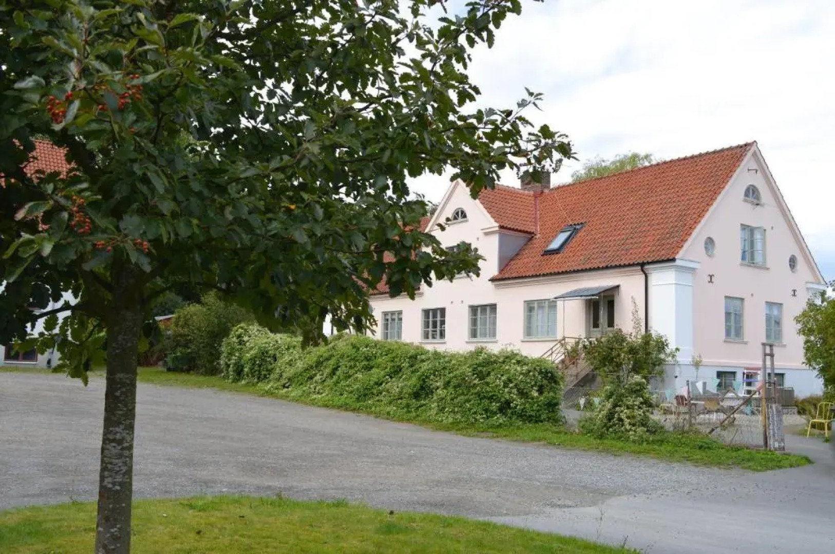 Mellby 11 Bed And Breakfast