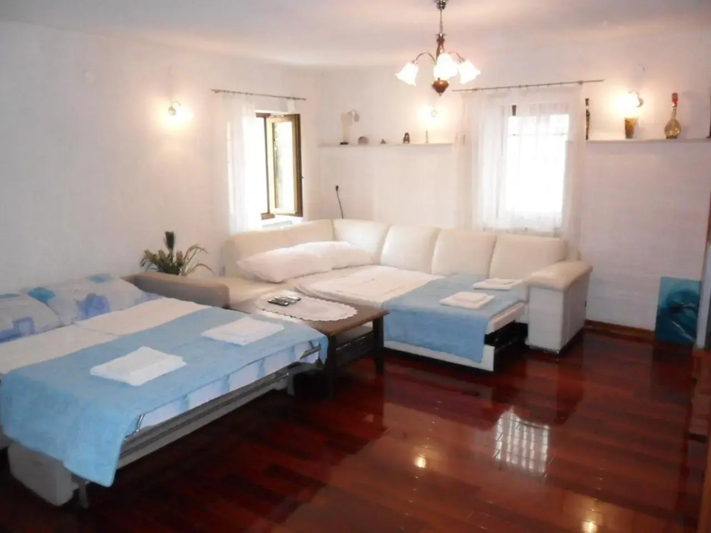 Apartments Štefanac