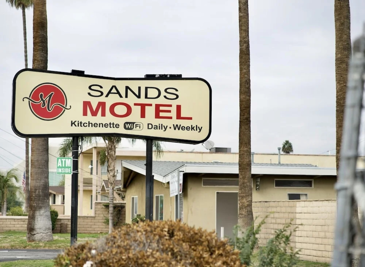 Sands Motel