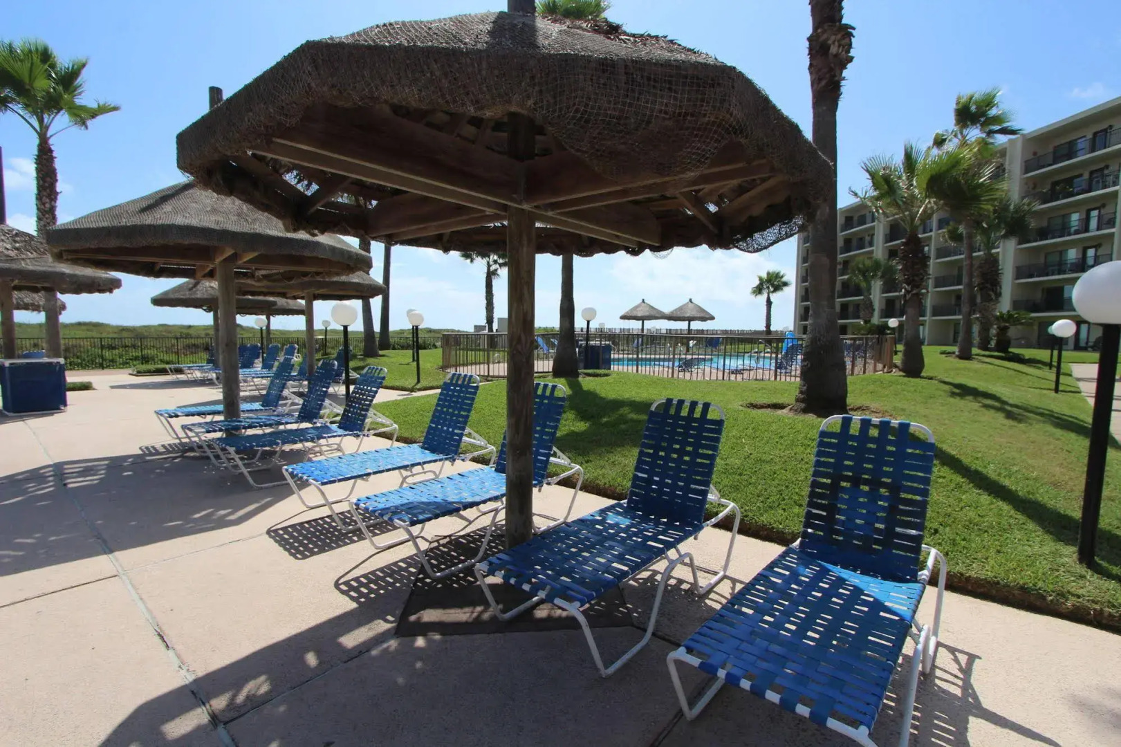 Royale Beach and Tennis Club