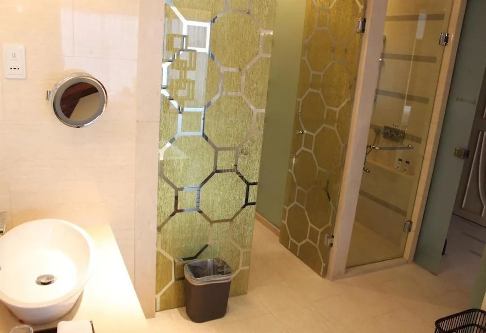 Huangshan Golf Hotel