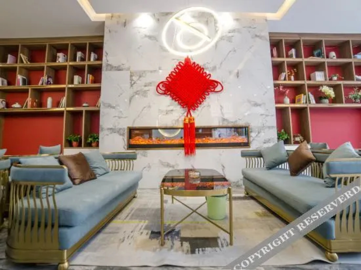 Zhishang Light Luxury Hotel (City Hall)