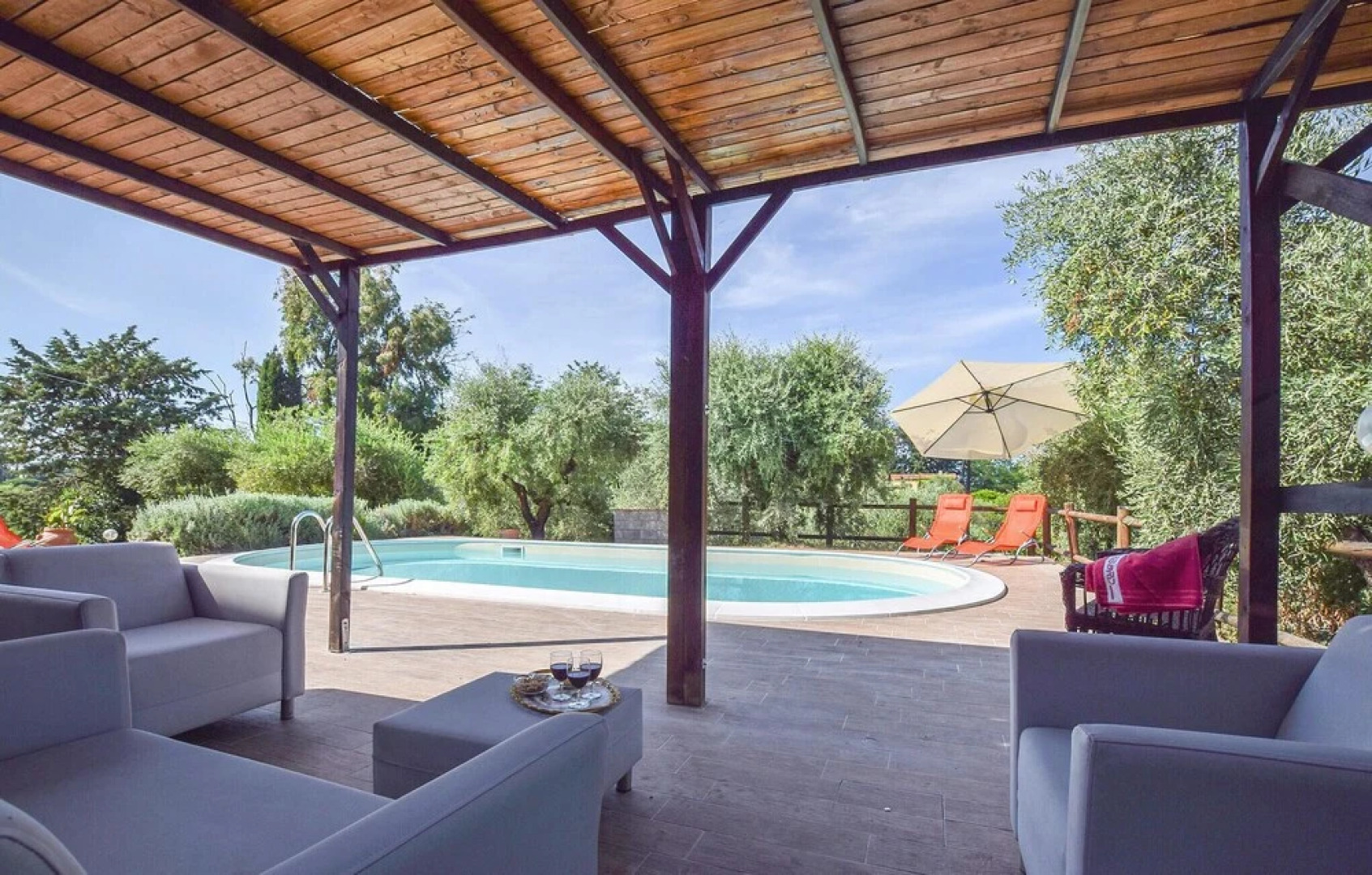 Beautiful Home in Crespina PI With 5 Bedrooms, Wifi and Private Swimming Pool