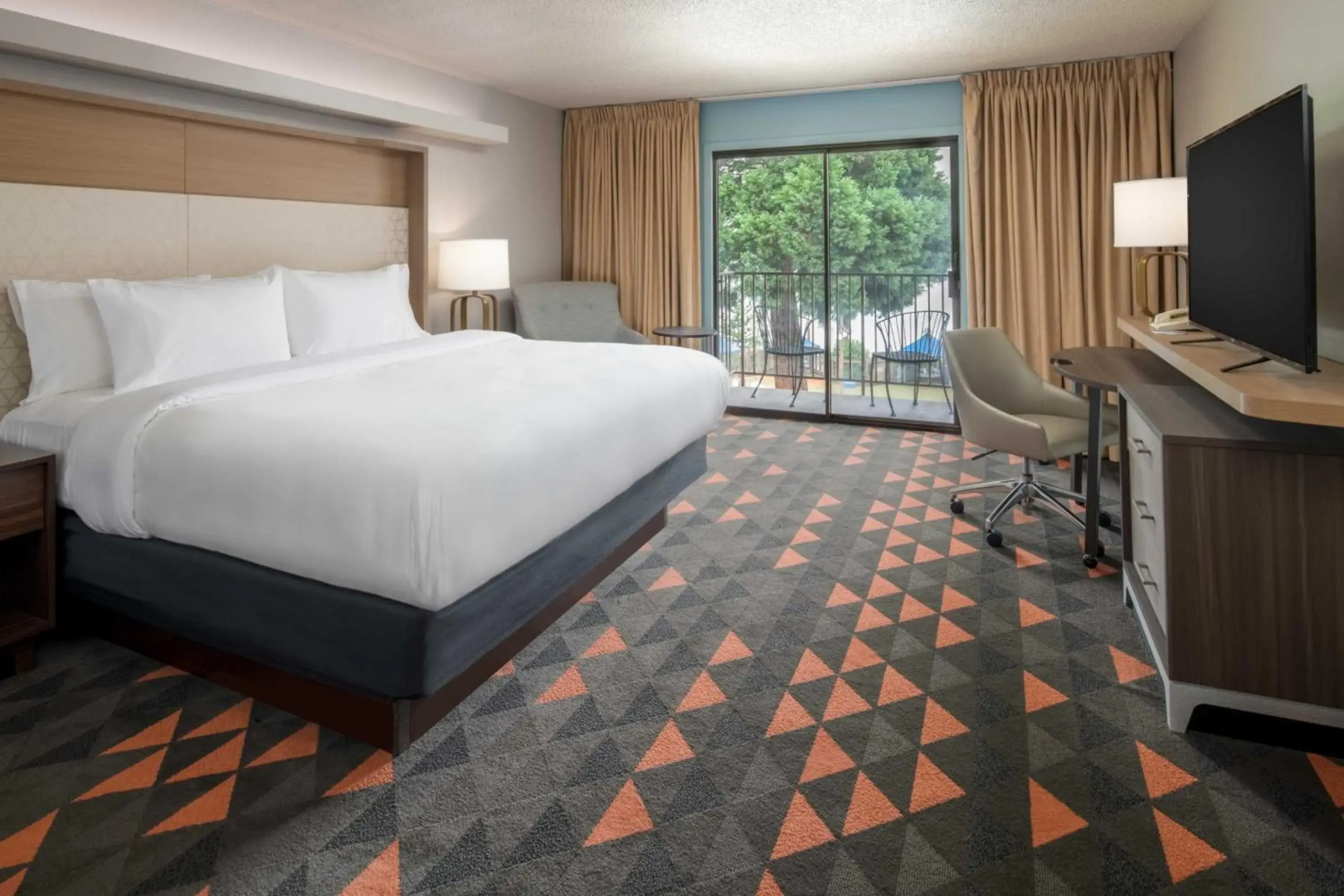 Holiday Inn Portland - Columbia Riverfront by IHG