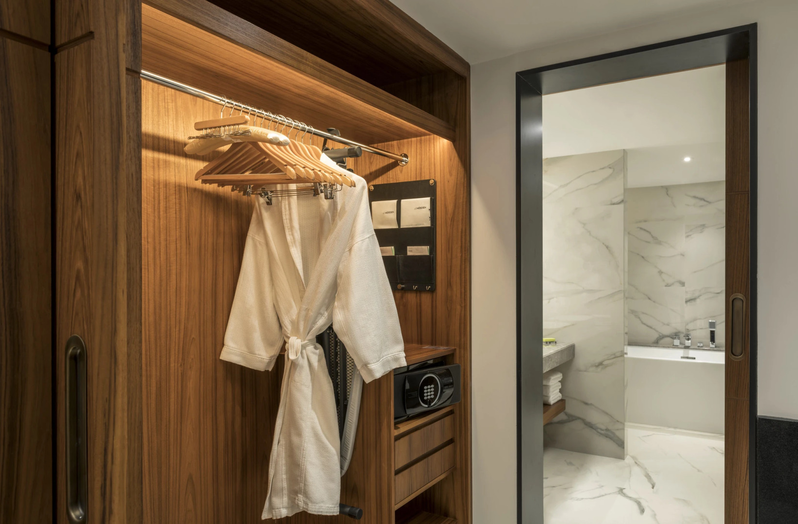 Le Meridien Dubai Hotel & Conference Centre