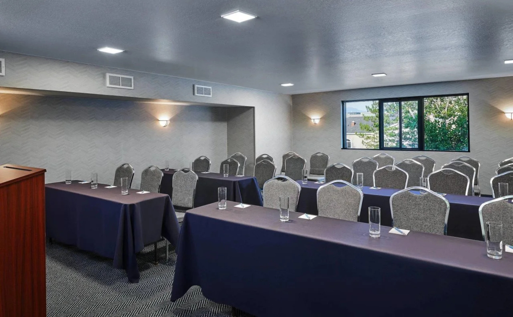 Four Points by Sheraton Salt Lake City Airport