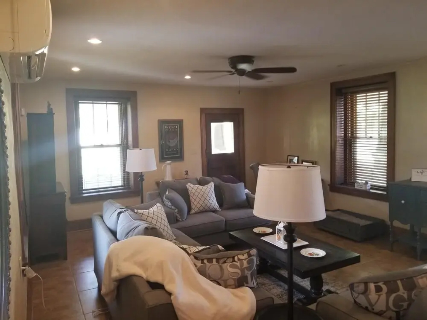 Mkr1599 Historic Rosencutter House