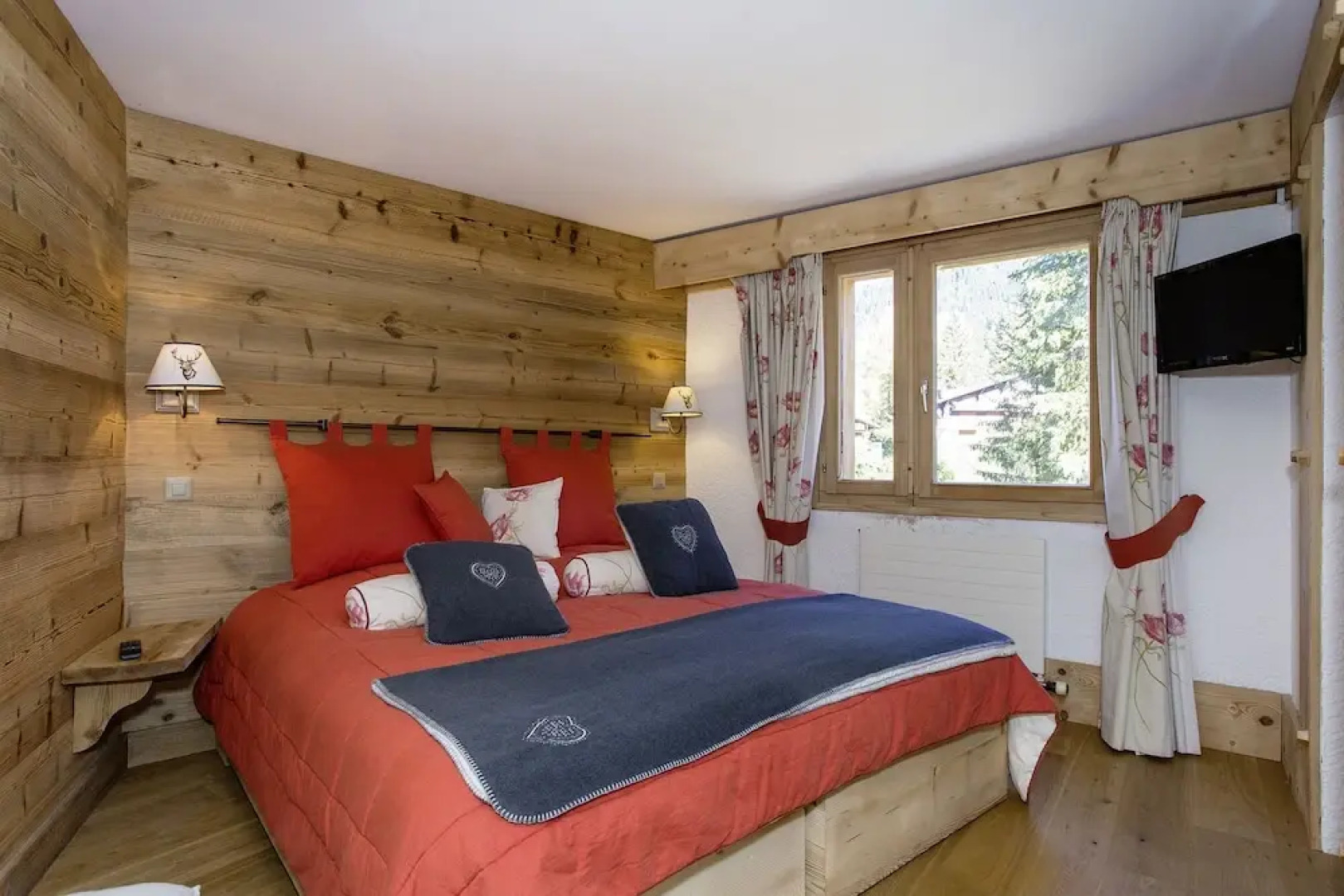 Villars Bristol Apartments