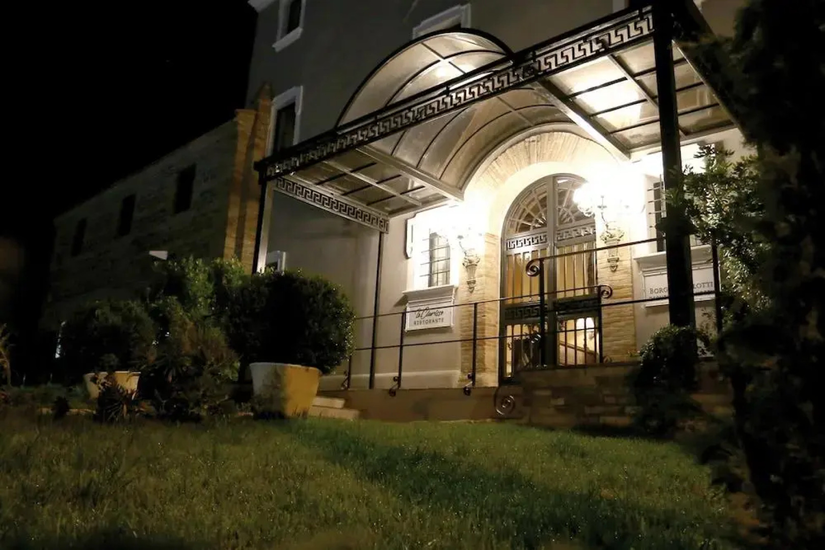 Borgo Pilotti Hotel & Restaurant