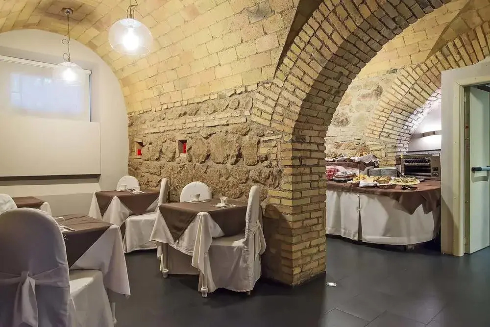 Metropolis - Hotel di Charme