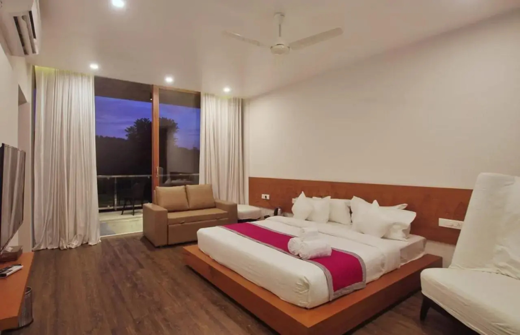 Nexstay Grand Chaliyar Resort