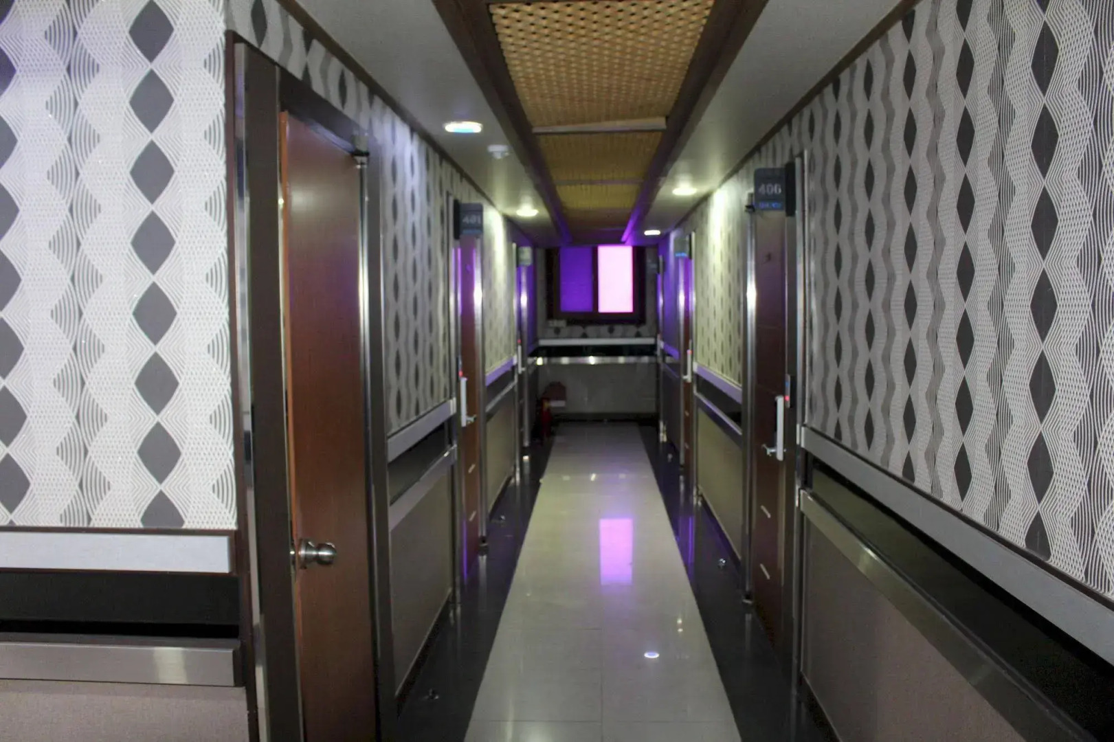 Breakfast at Tiffany's Motel