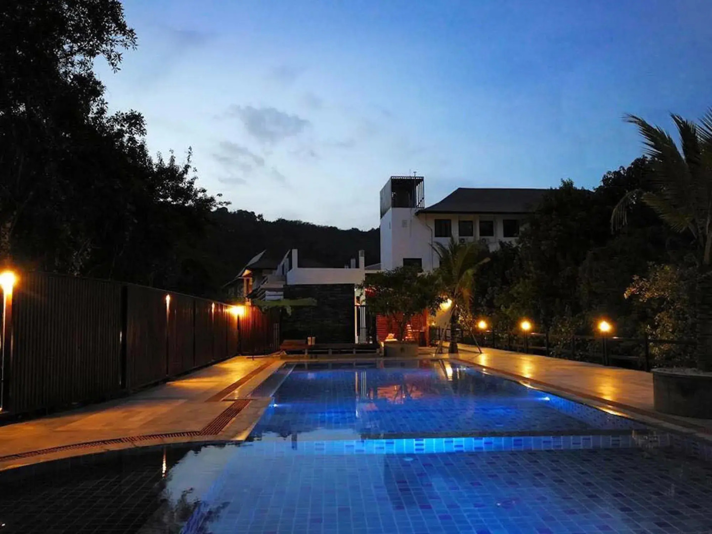 Khum Sai Ngam Hotel & Resort