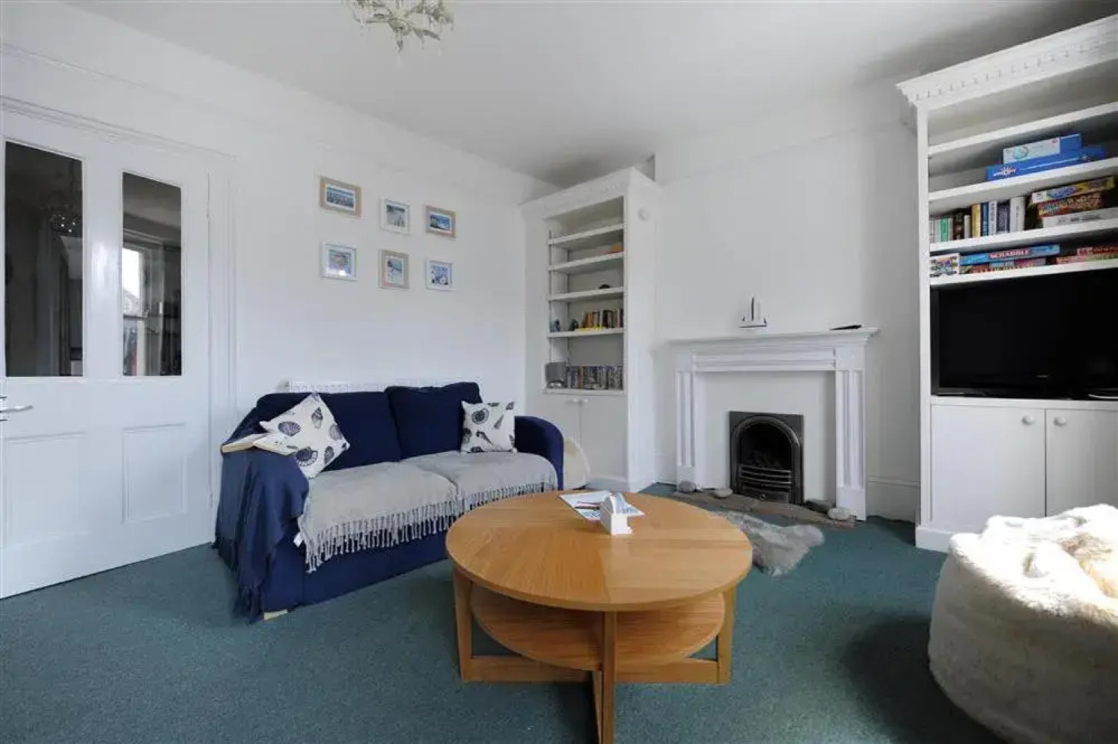 Apt 3, 20 Broad Street