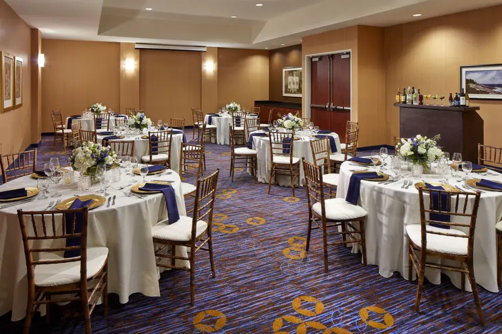 Courtyard Vallejo Napa Valley