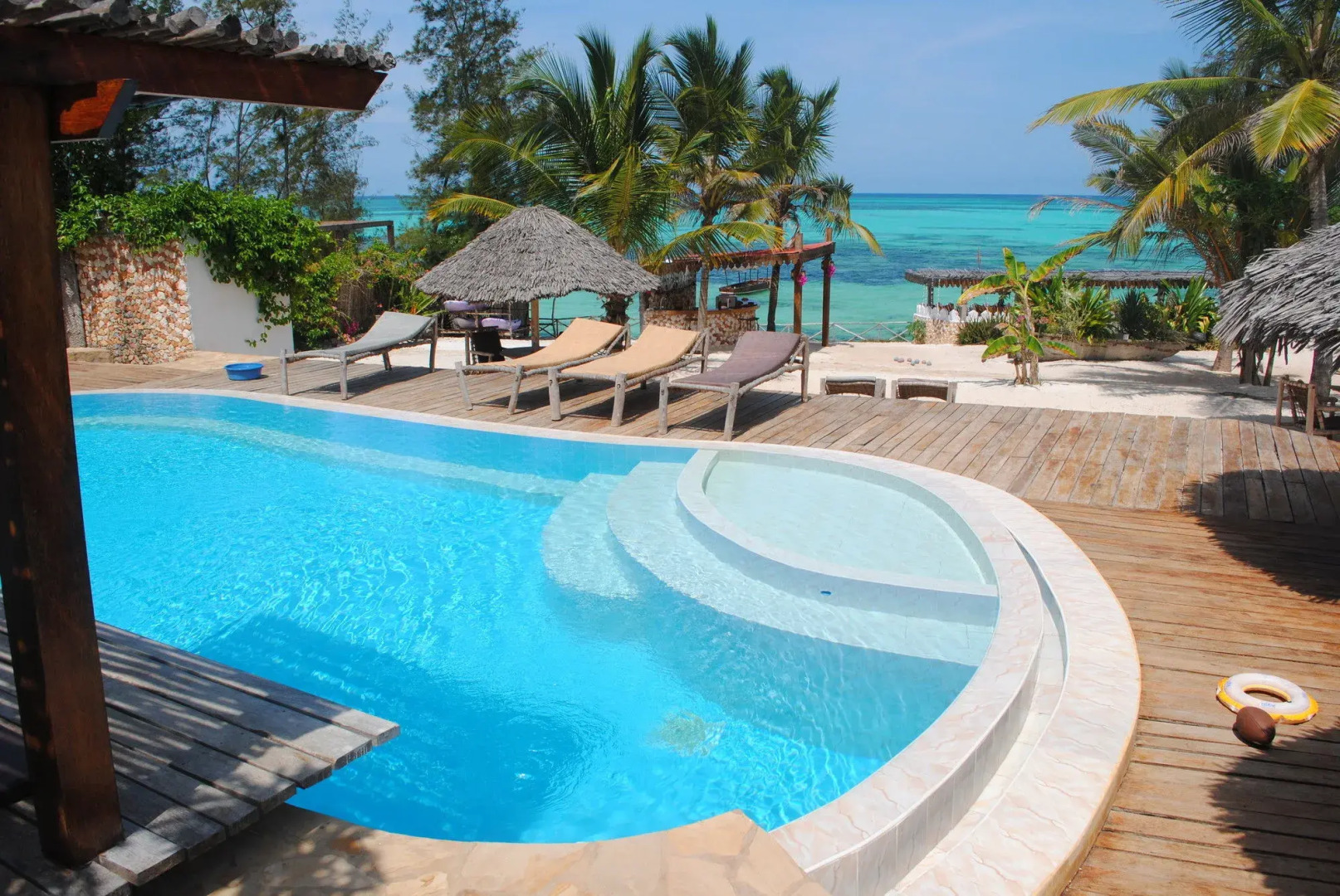 Seasons Lodge Zanzibar