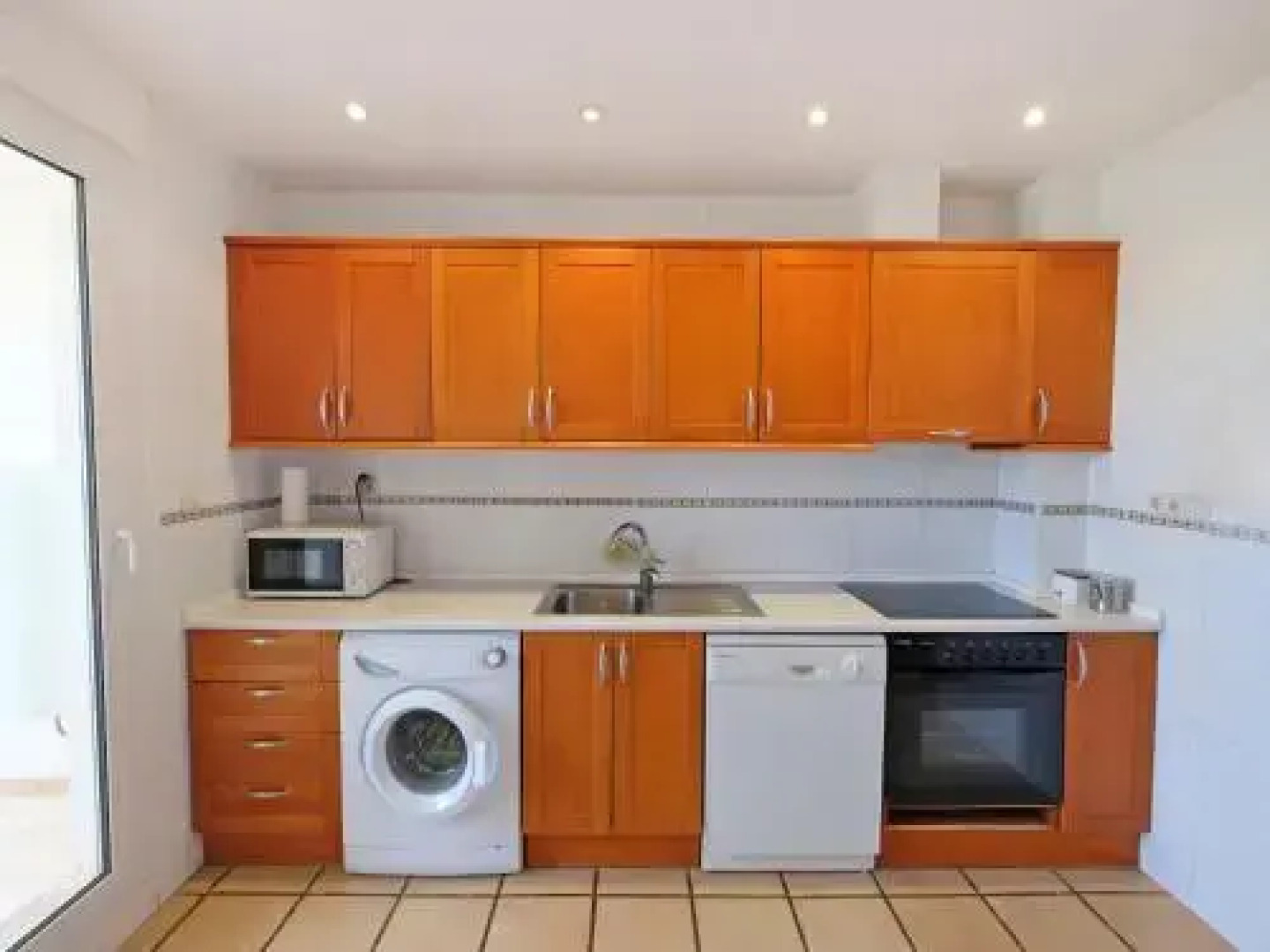 Golf Panoramica apartamento con piscinas , pistas de padel y tenis