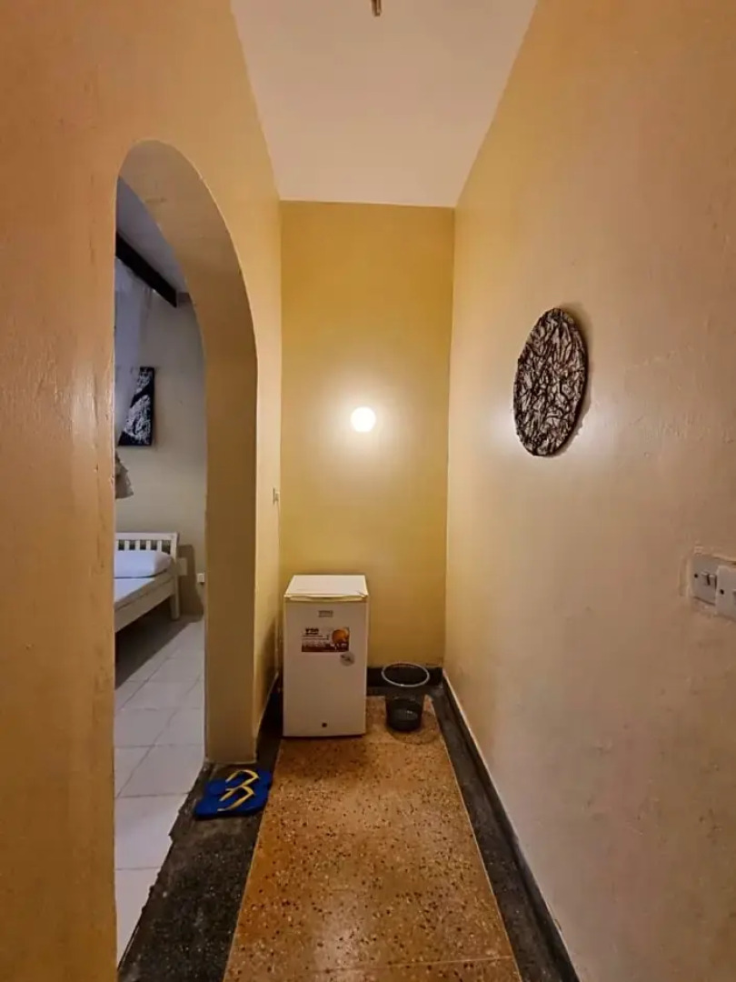 Tulia House - Hostel