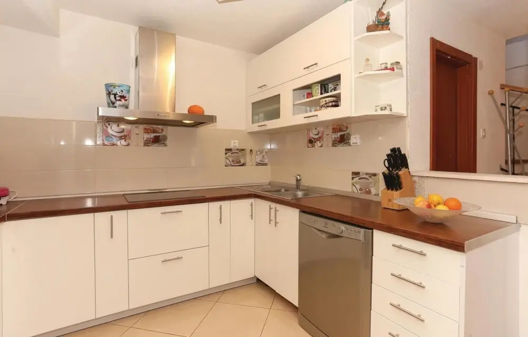 Awesome Home in Solin with Hot Tub, WiFi & 2 Bedrooms