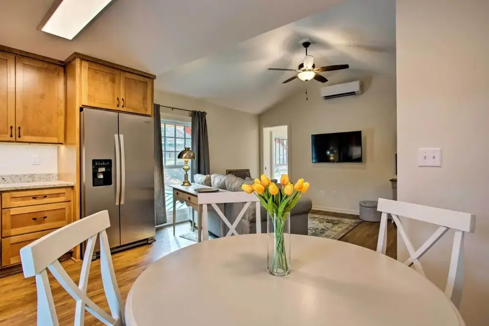 Walk to Dining: Saluda Main Street Retreat!