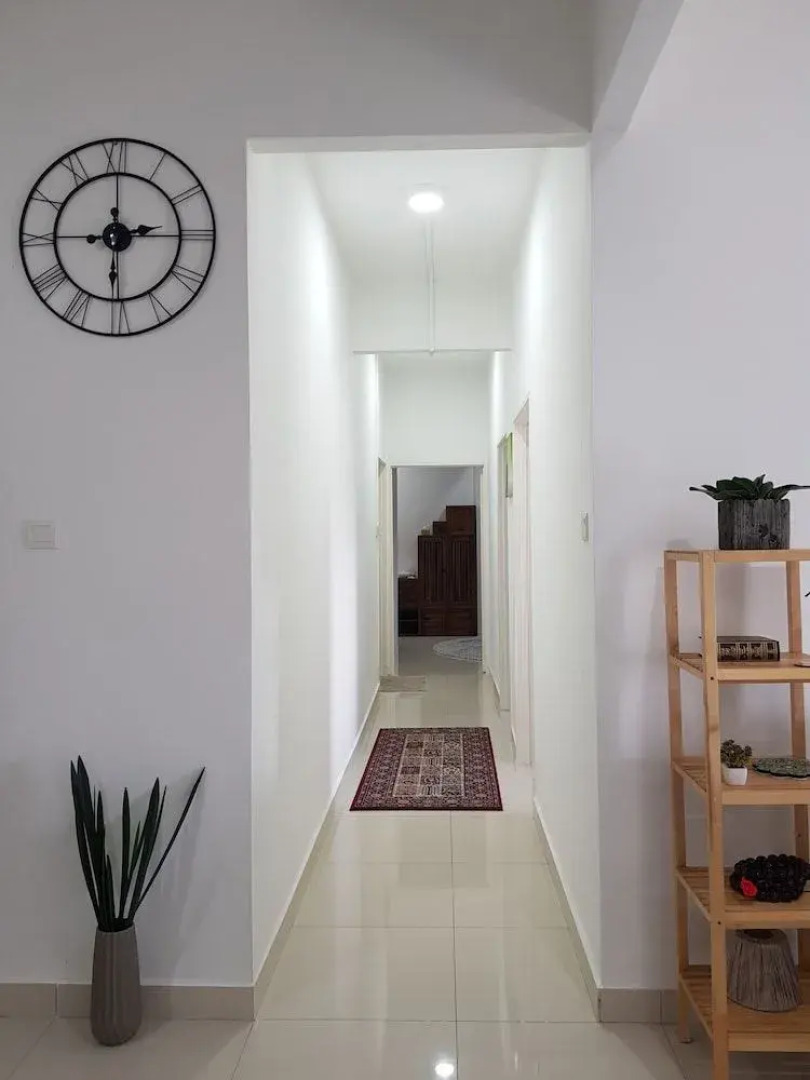 Executive Seaview at Icon Residence