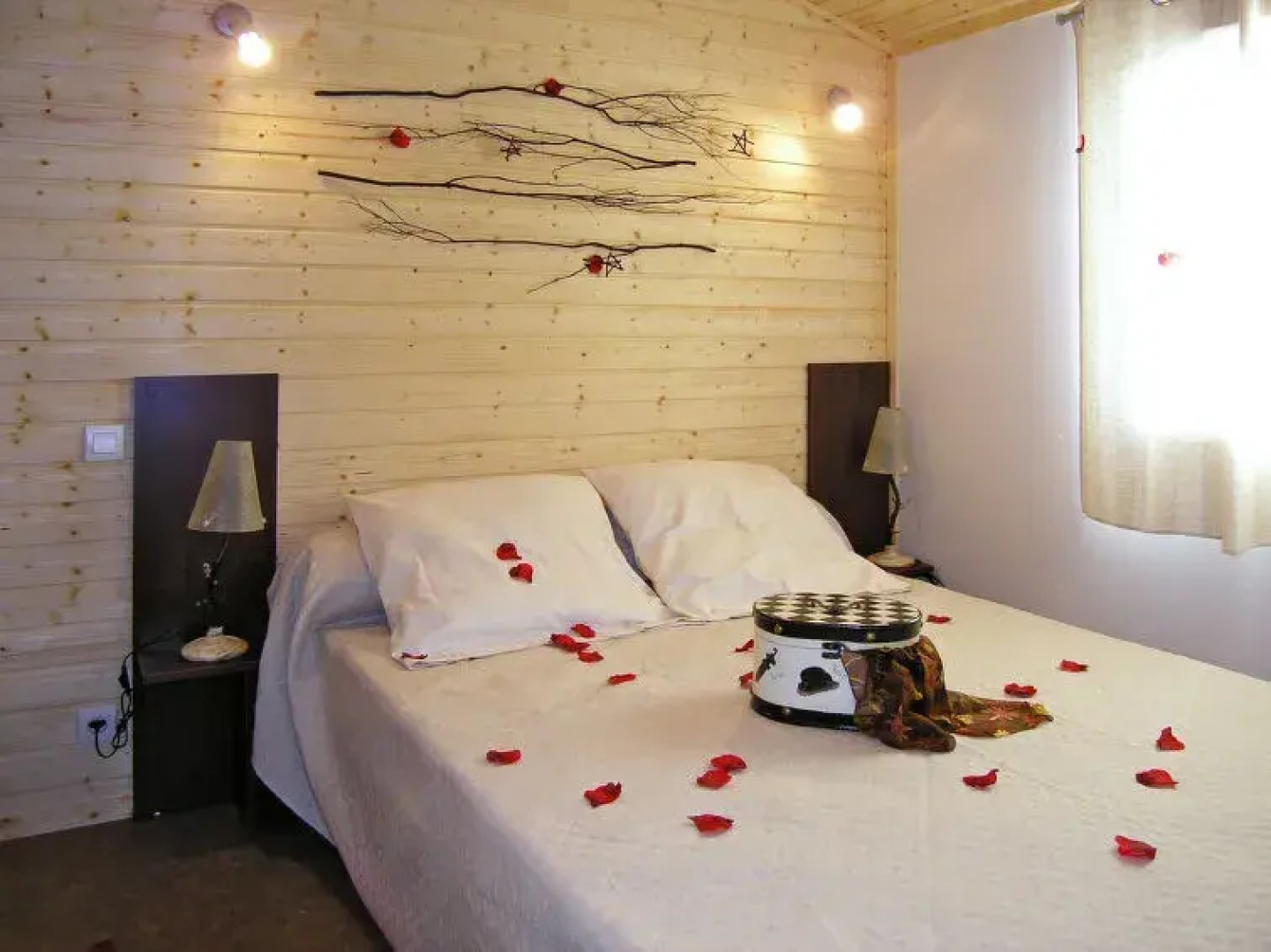 Hameaux de Miel Hotel