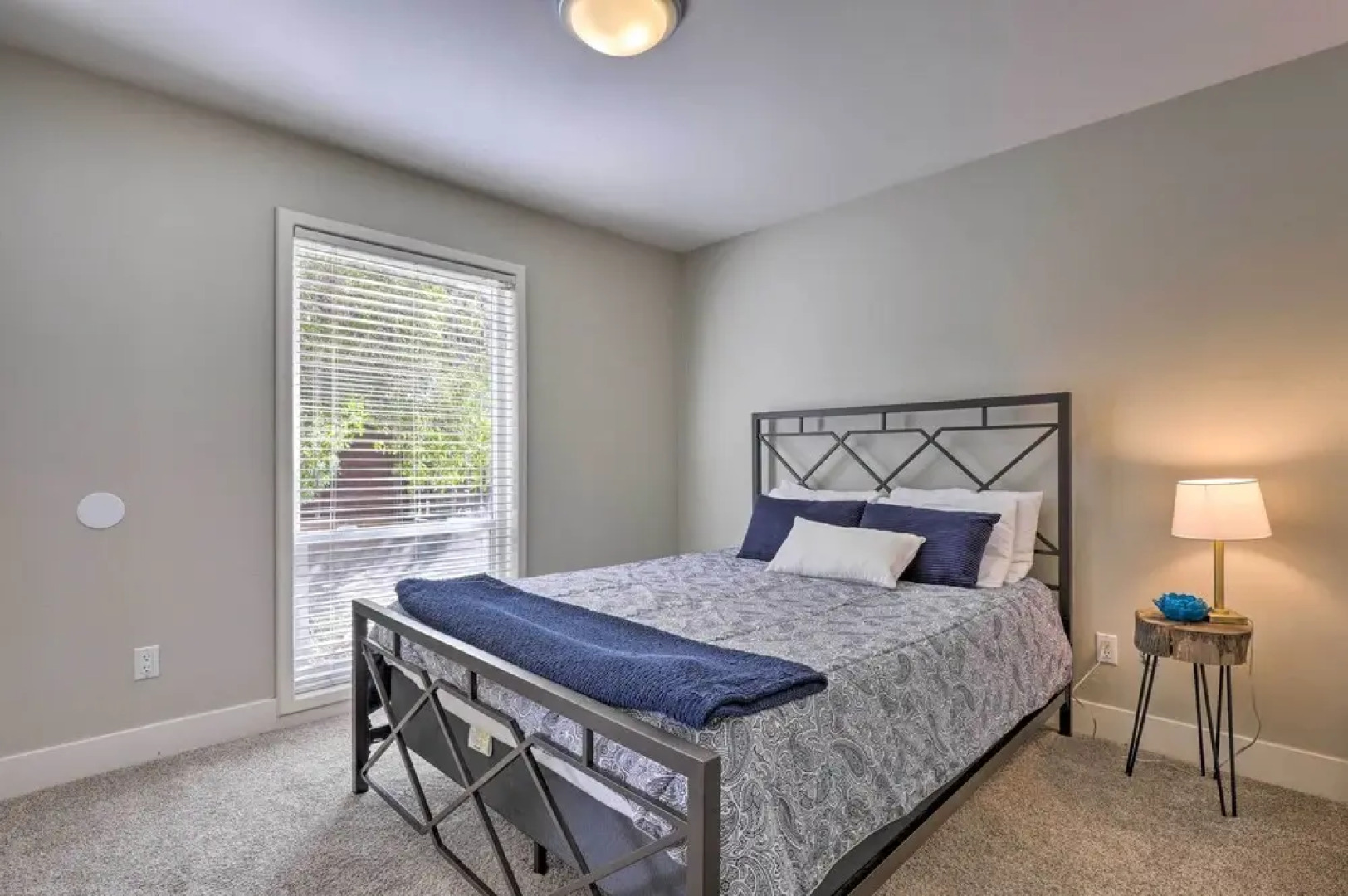 Remodeled Home w/ Spa & Deck: Walk to Dillon Beach