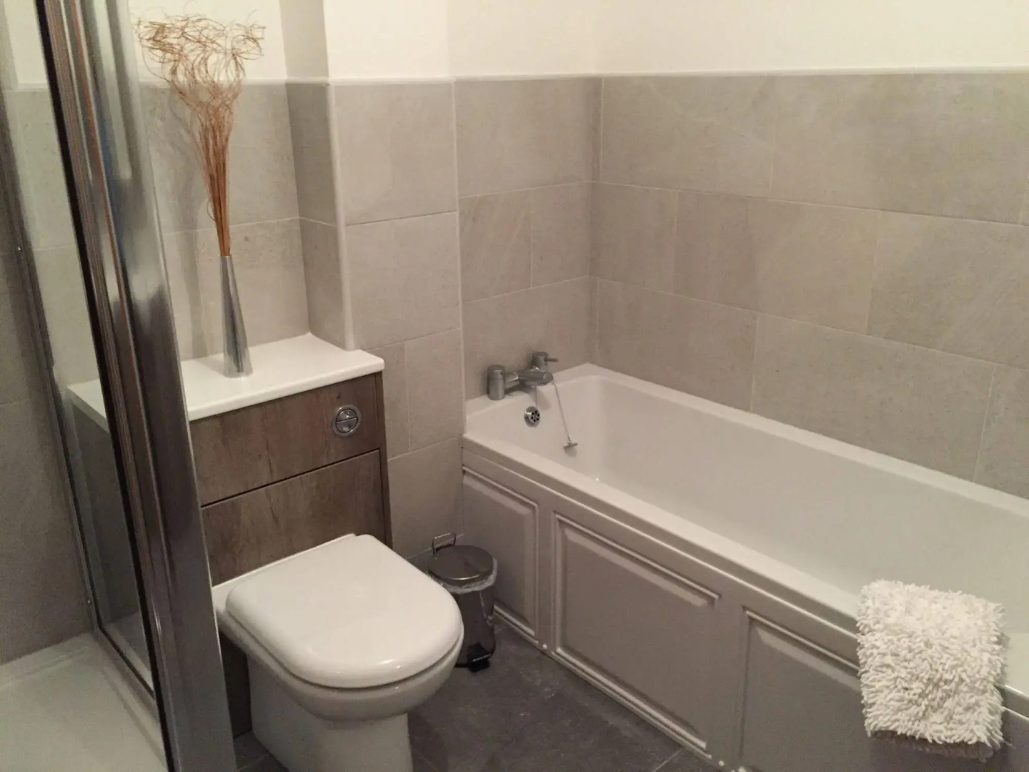 Turnberry Apartments