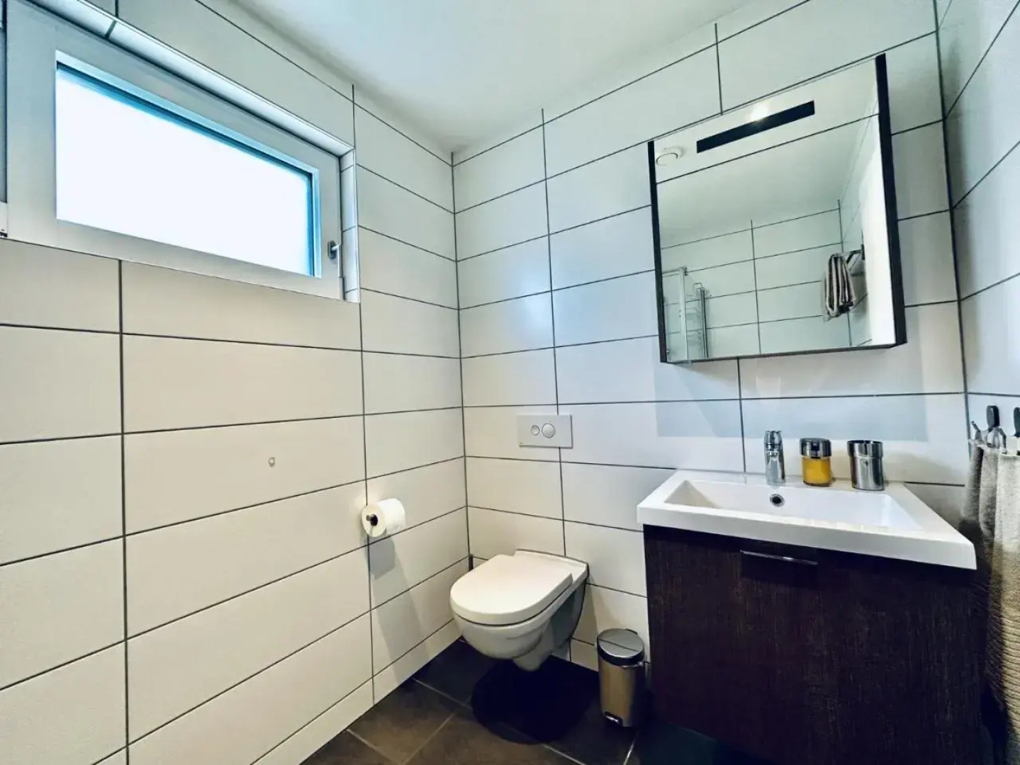 ZIMMERzuVERMIETEN in Deitingen Tiny House