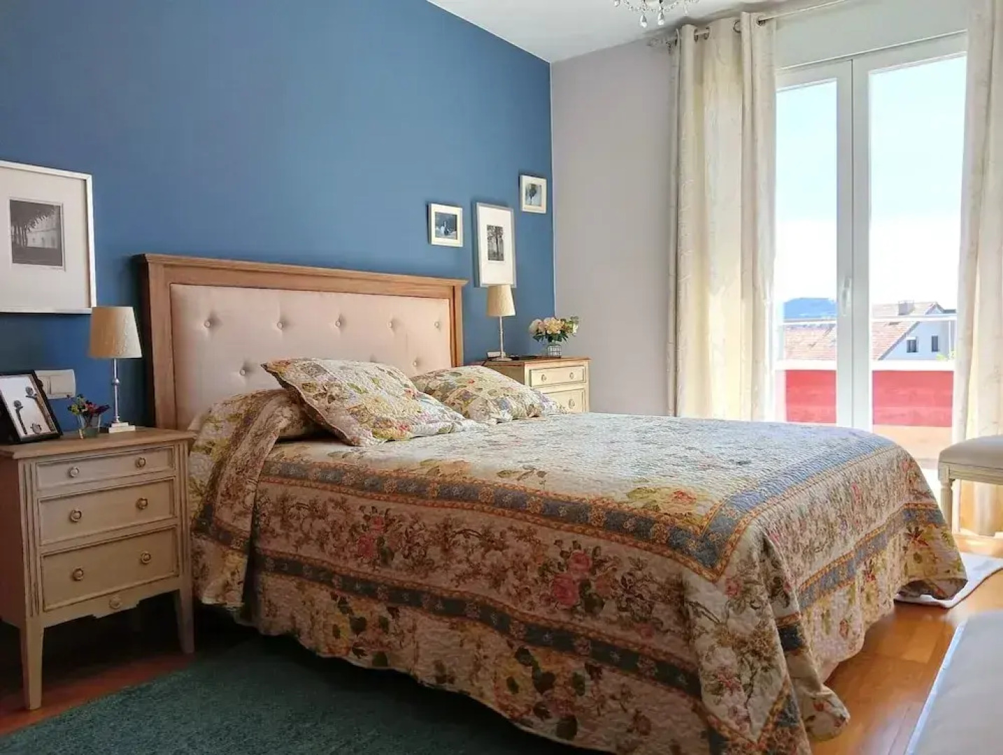 Piso con Piscina y Jardin Cerca de la Playa