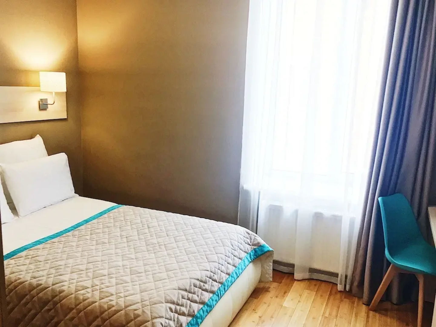 Отель Номера на Большом проспекте