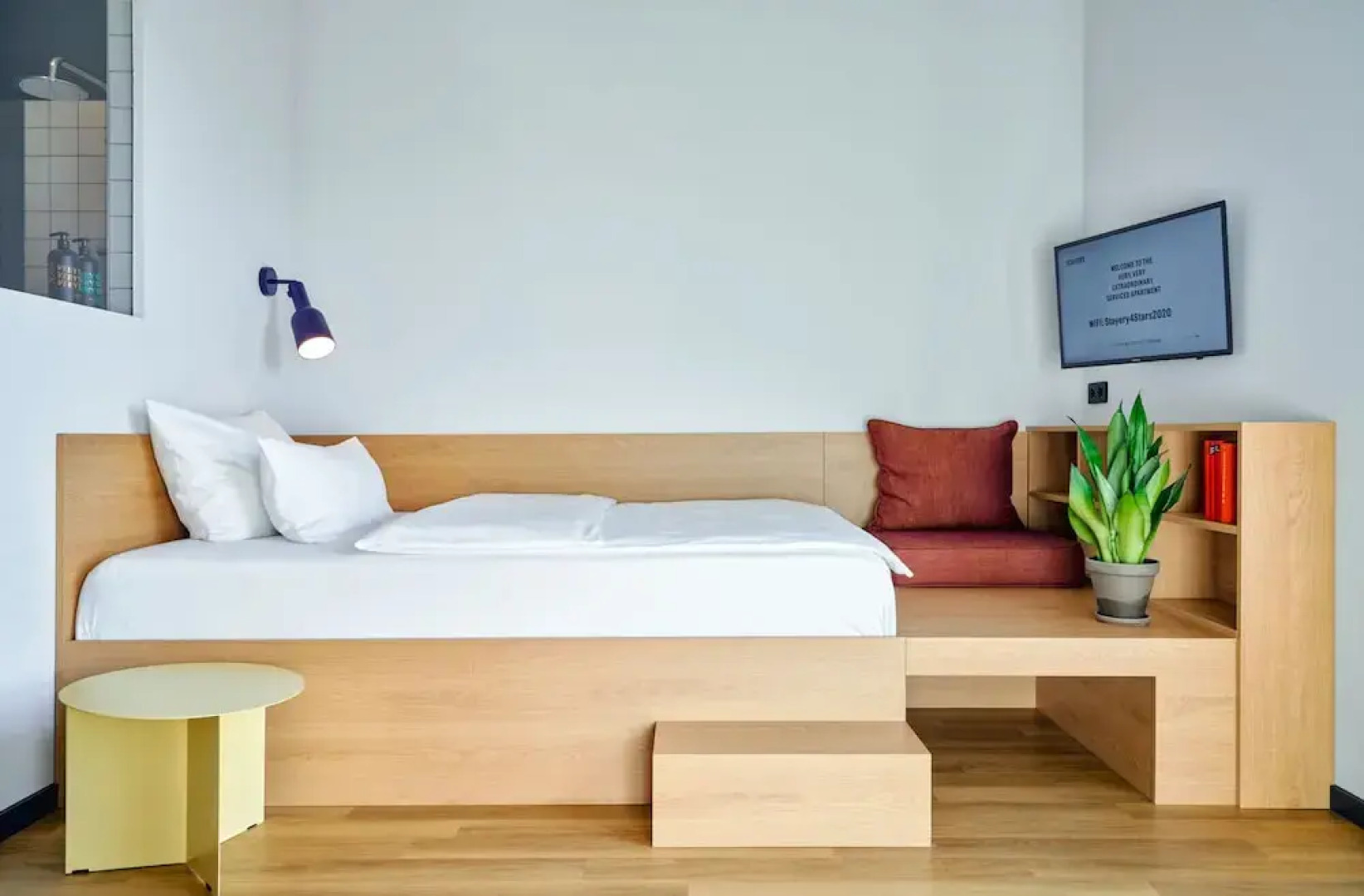 STAYERY Bielefeld Hauptbahnhof