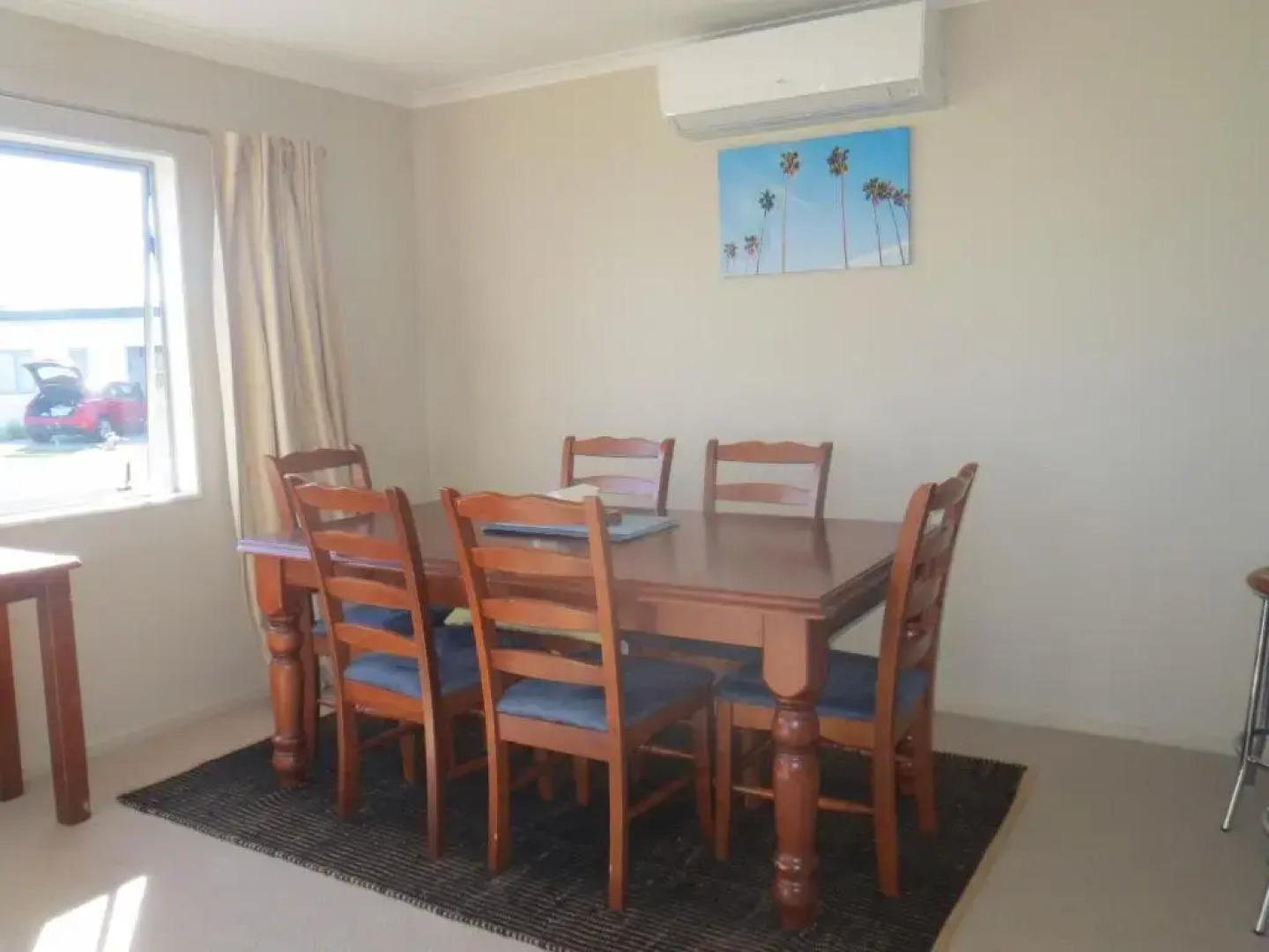 Hosts on the Coast Harbour Views