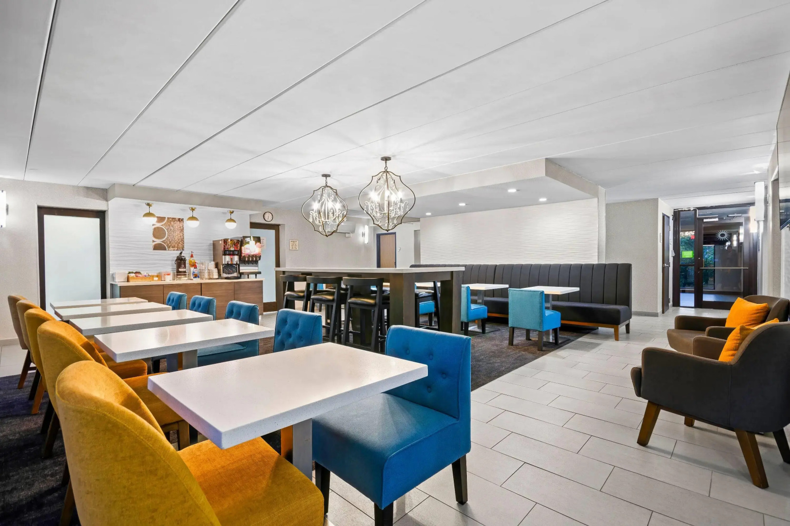 La Quinta Inn & Suites by Wyndham Sturbridge