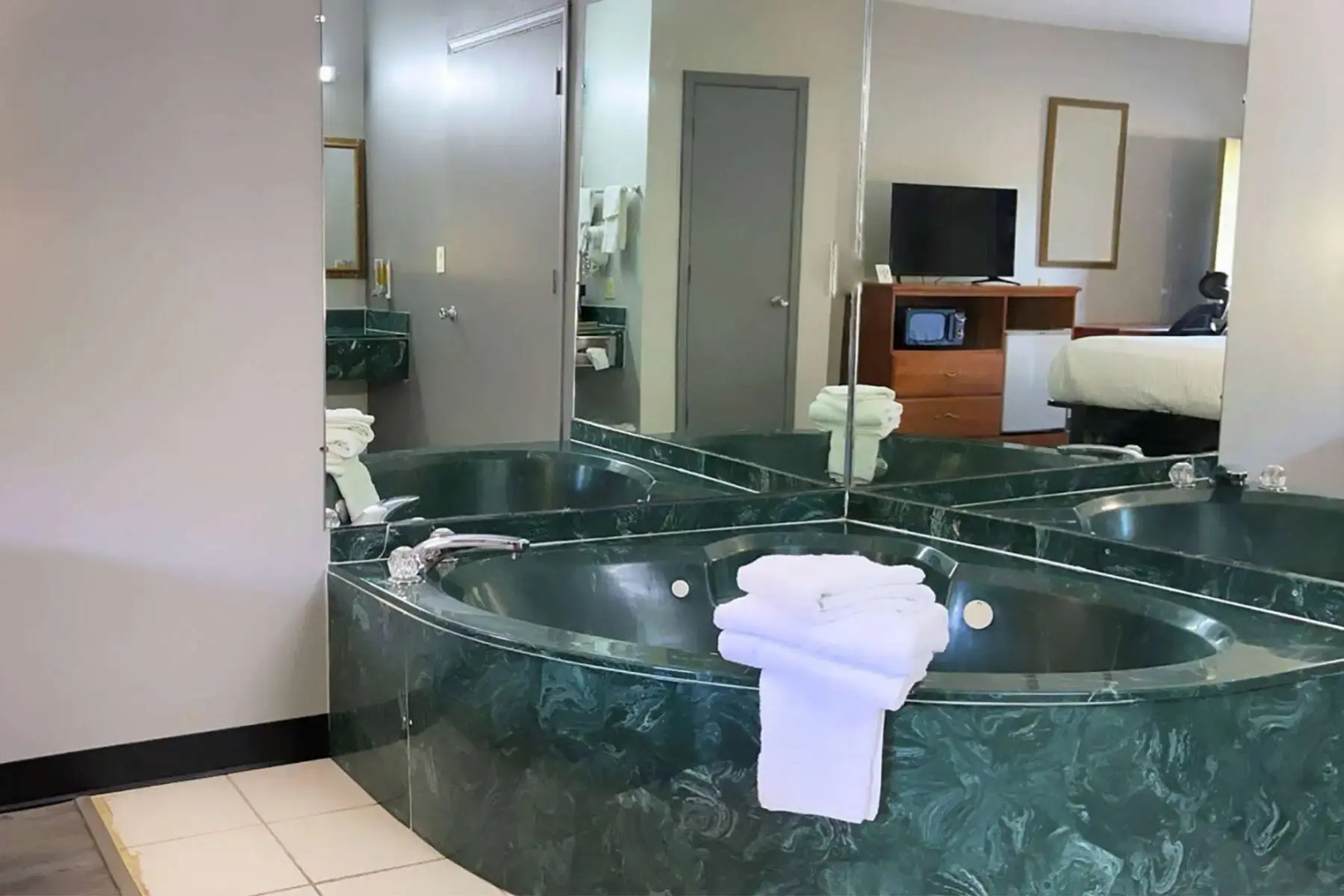 Days Inn by Wyndham North Little Rock/ Maumelle